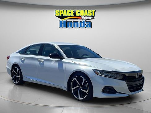 Used 2022 Honda Accord Sport image 1