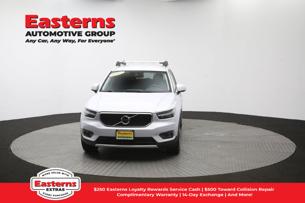 Used 2021 Volvo XC40 T4 Momentum FWD image 52
