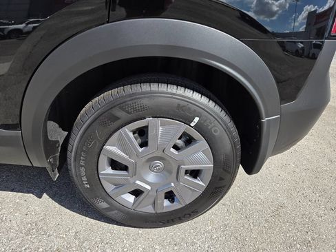 Used 2026 Nissan Kicks S FWD image 24
