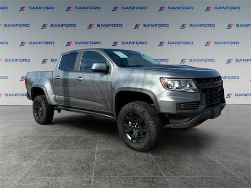 Used 2022 Chevrolet Colorado ZR2 w/ ZR2 Dusk Special Edition image 7