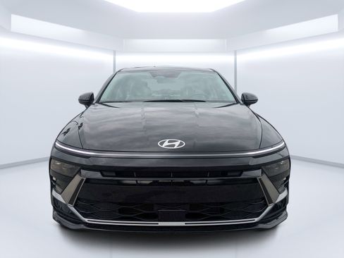 Certified 2024 Hyundai Sonata SEL FWD image 8
