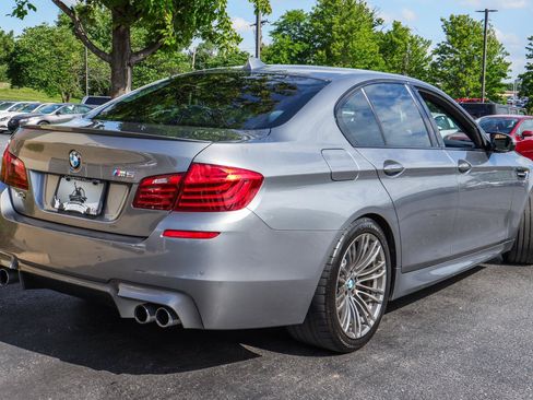 Used 2015 BMW M5 RWD image 17