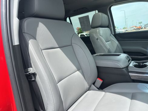 Used 2019 Chevrolet Tahoe LT AWD/4WD image 35