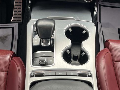 Used 2018 Kia Stinger GT2 image 13