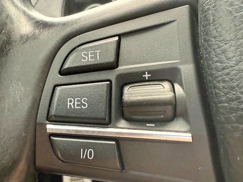 Used 2012 BMW 750Li image 30