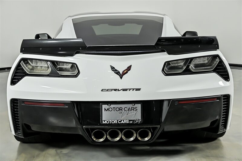 Used 2017 Chevrolet Corvette Z06 RWD image 8