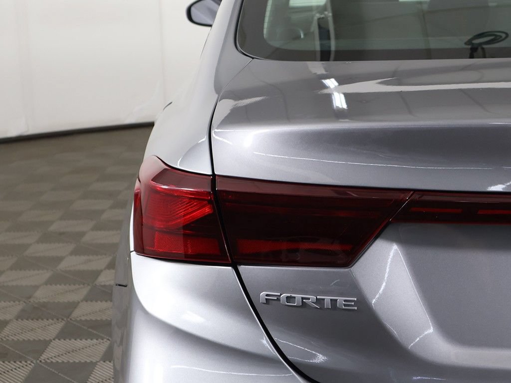 Used 2023 Kia Forte LXS FWD image 13