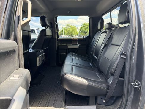 Used 2017 Ford F250 Lariat w/ Lariat Value Package AWD/4WD image 31
