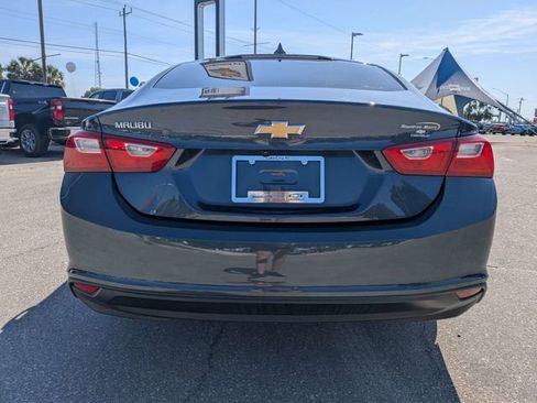 Used 2020 Chevrolet Malibu LS image 4