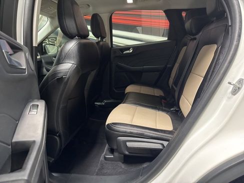 Used 2022 Ford Escape Titanium w/ Titanium Elite Package image 14