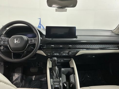 Used 2023 Honda Accord EX-L image 34