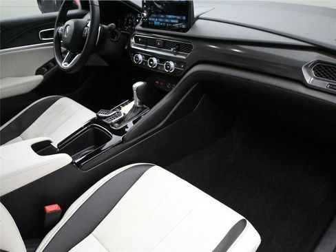 Certified 2025 Acura Integra A-Spec image 20