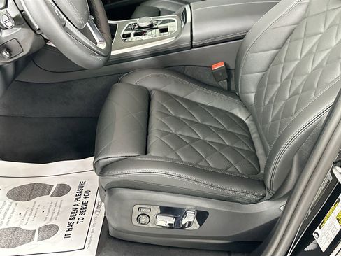 New 2026 BMW X5 sDrive40i w/ Climate Comfort Package image 19