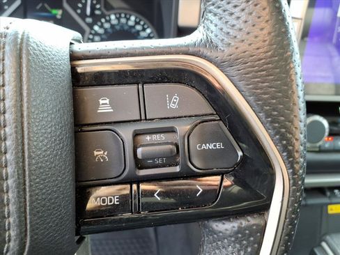 Used 2023 Toyota Tundra Limited w/ Power Package image 21