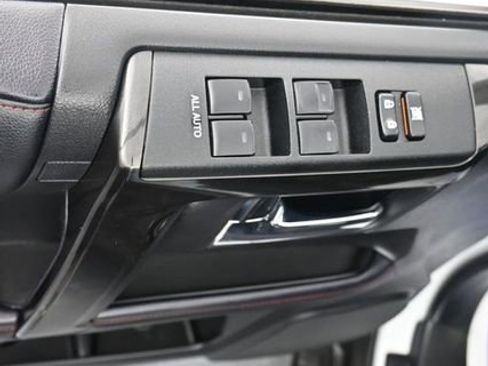 Used 2024 Toyota 4Runner TRD Off-Road image 11