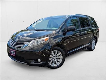 Used 2017 Toyota Sienna XLE