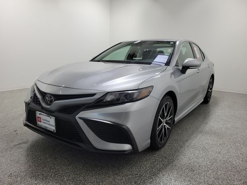 Certified 2024 Toyota Camry SE FWD image 2