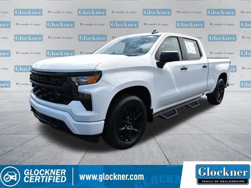 Used 2023 Chevrolet Silverado 1500 Custom AWD/4WD image 1