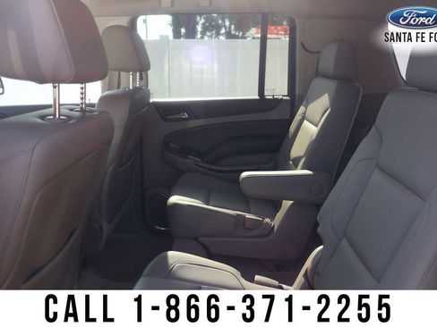 Used 2015 Chevrolet Suburban LT w/ Luxury Package RWD image 23