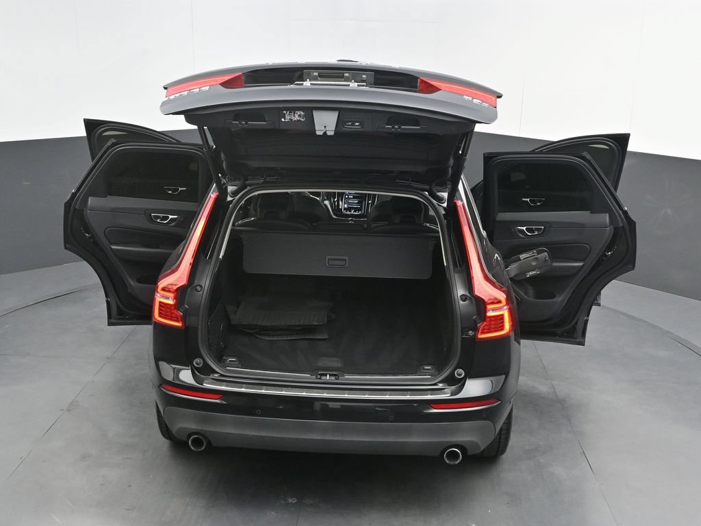 Used 2018 Volvo XC60 T6 Momentum w/ Convenience Package AWD/4WD image 40