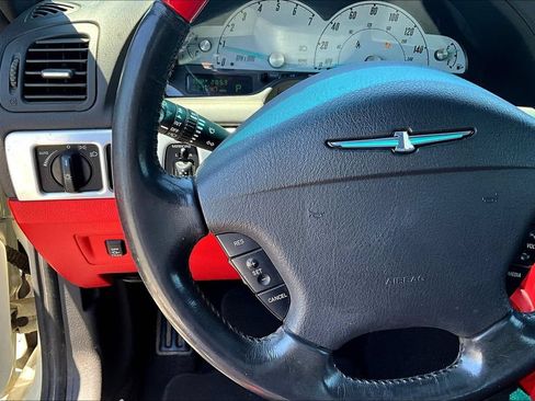 Used 2002 Ford Thunderbird RWD image 20