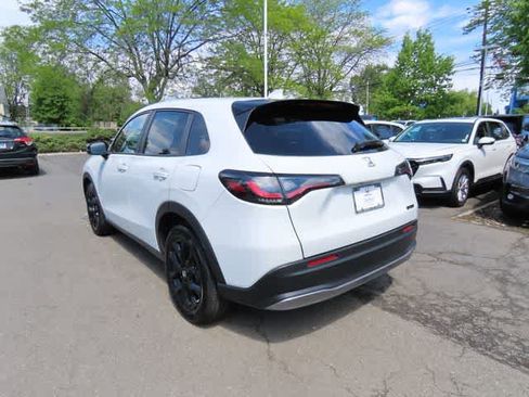 Certified 2023 Honda HR-V Sport image 4