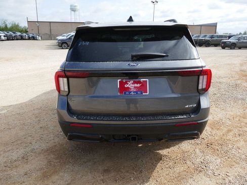 New 2026 Ford Explorer ST-Line AWD/4WD image 7