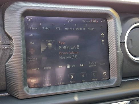 Certified 2022 Jeep Wrangler Unlimited Sahara w/ Cold Weather Group image 19