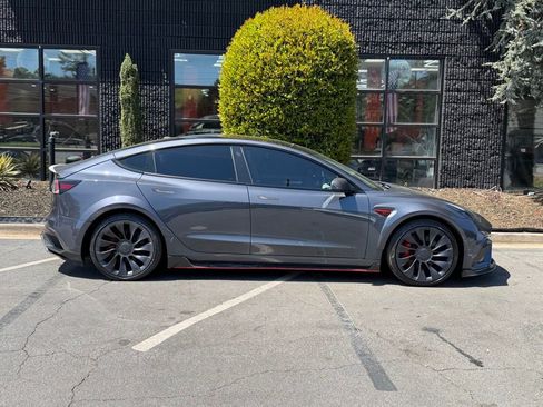 Used 2022 Tesla Model 3 Performance image 21