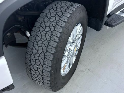 Used 2024 Chevrolet Silverado 3500 High Country w/ High Country Premium Package image 23