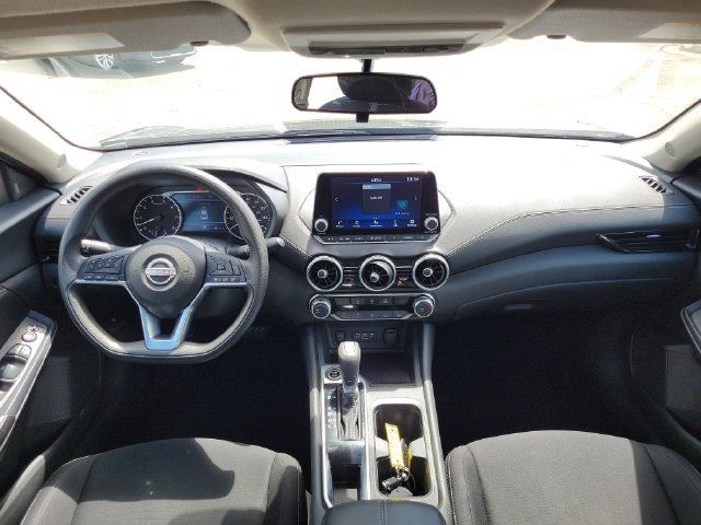 Used 2024 Nissan Sentra SV FWD image 11