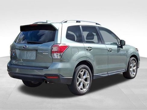 Used 2017 Subaru Forester 2.5i Touring AWD/4WD image 6