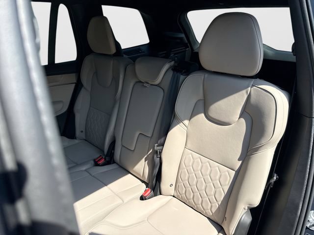 New 2026 Volvo XC90 T8 Plus w/ Protection Package Premier AWD/4WD image 25