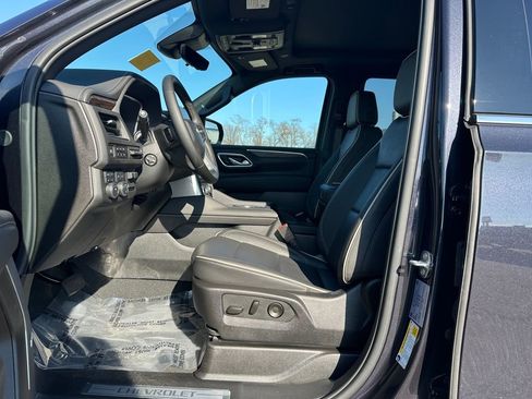 Certified 2024 Chevrolet Tahoe Premier w/ Premium Package image 31