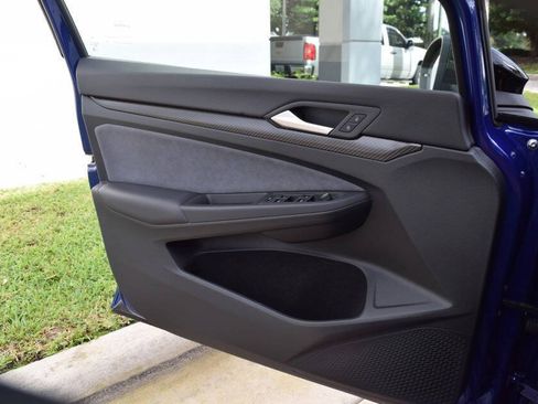 Used 2025 Volkswagen Golf R Black Edition AWD/4WD image 72