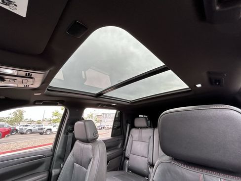 Used 2021 Chevrolet Tahoe RST AWD/4WD image 19