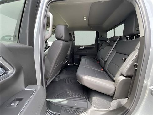 Used 2025 Chevrolet Silverado 1500 LTZ image 28