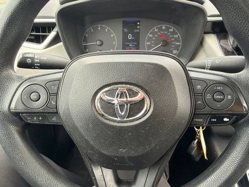 Used 2023 Toyota Corolla LE FWD image 13
