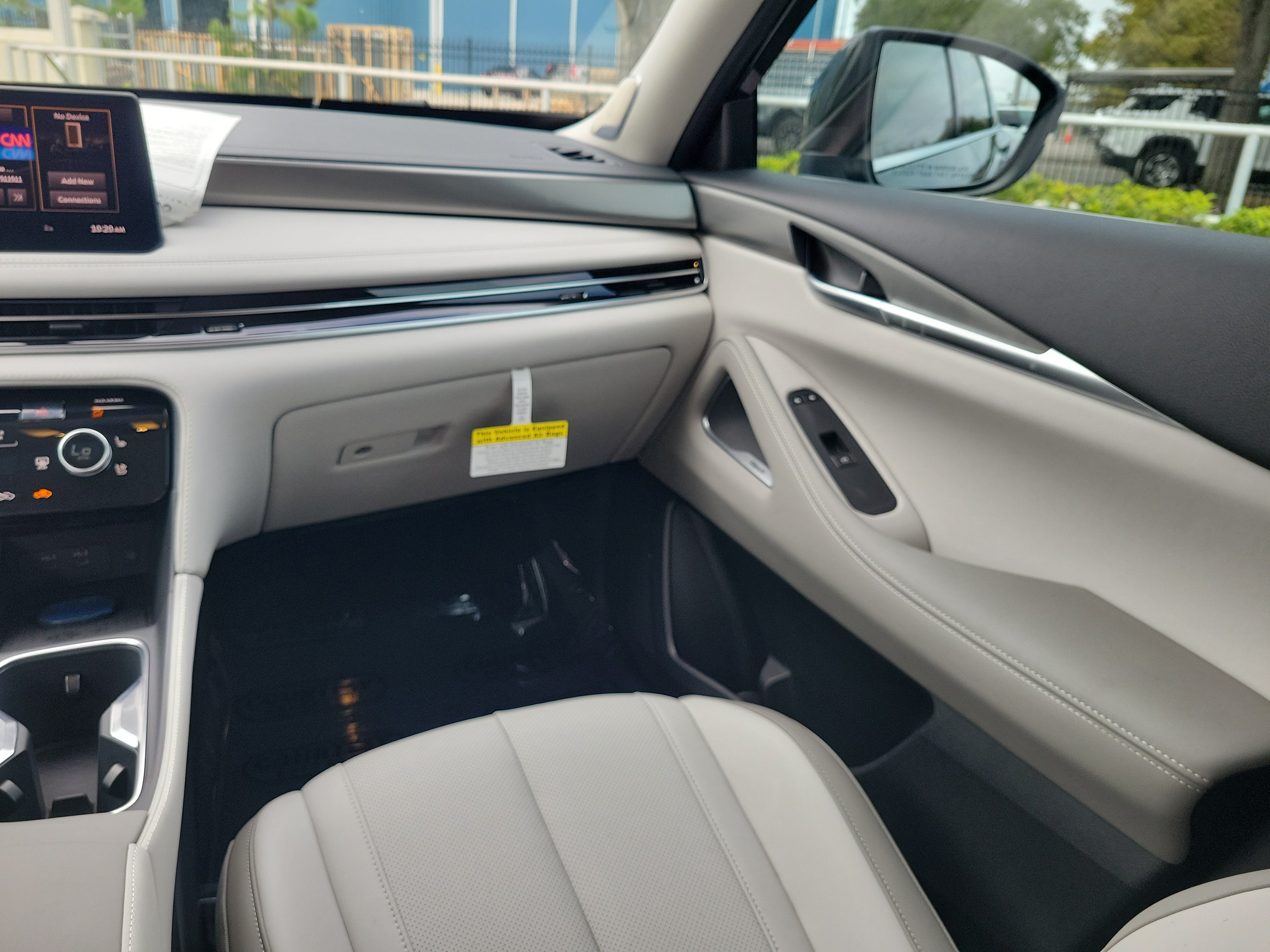 New 2027 INFINITI QX60 Luxe w/ Family Package FWD image 15