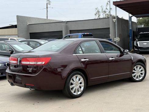 Used 2012 Lincoln MKZ AWD image 16