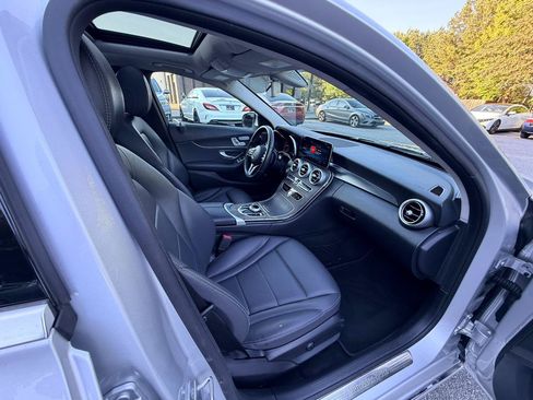 Used 2020 Mercedes-Benz C 300 Sedan image 14