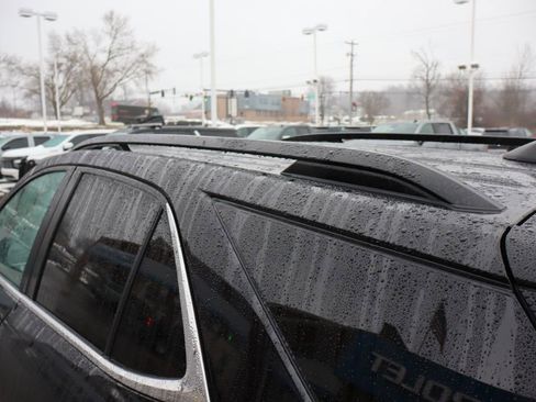 Used 2024 Chevrolet Equinox LT image 28