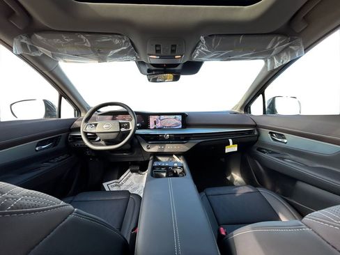 New 2026 Nissan Murano Platinum w/ Cargo Package image 16