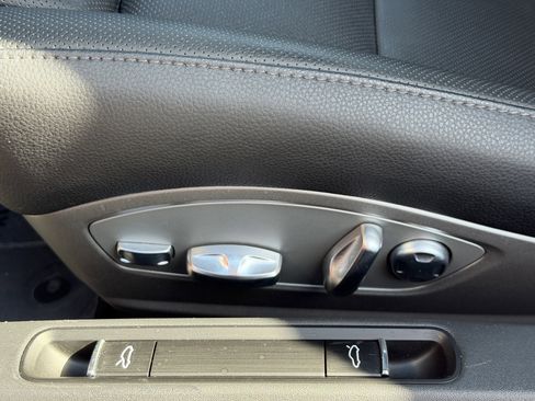 Certified 2025 Porsche 718 Boxster S image 22