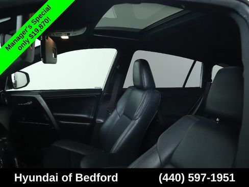 Used 2017 Toyota RAV4 SE w/ Power Extra Value Package AWD/4WD image 22