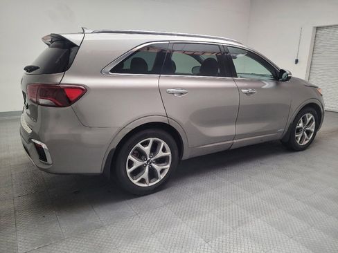 Used 2019 Kia Sorento SX image 10