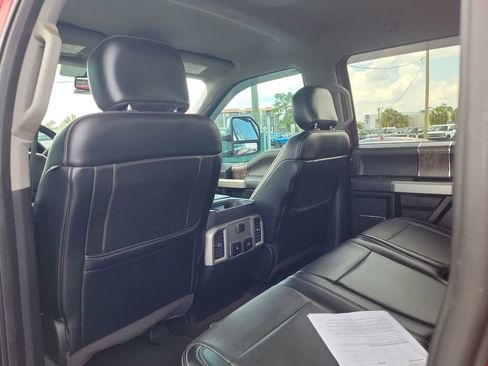 Used 2018 Ford F250 Lariat w/ Lariat Ultimate Package AWD/4WD image 12