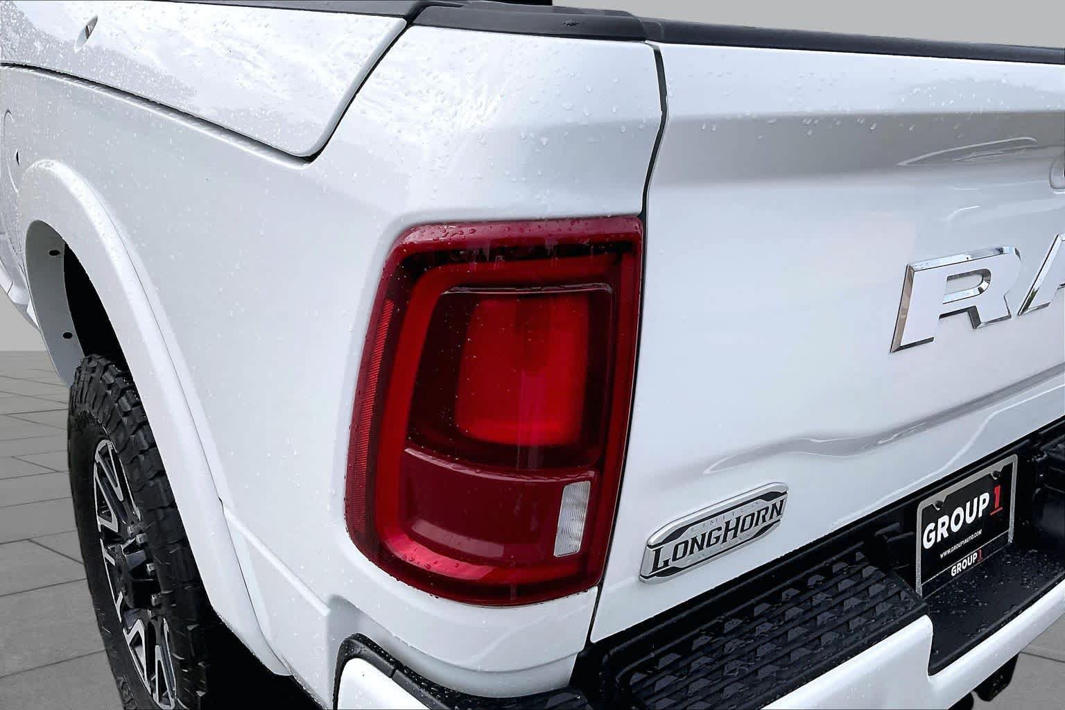 Used 2025 RAM 2500 Limited AWD/4WD image 25