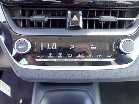 Certified 2024 Toyota Corolla LE FWD image 18