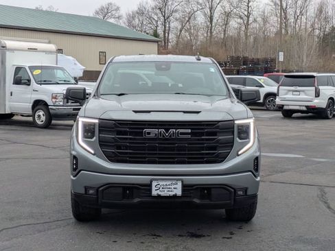 Used 2023 GMC Sierra 1500 Elevation w/ X31 Off-Road Package image 8